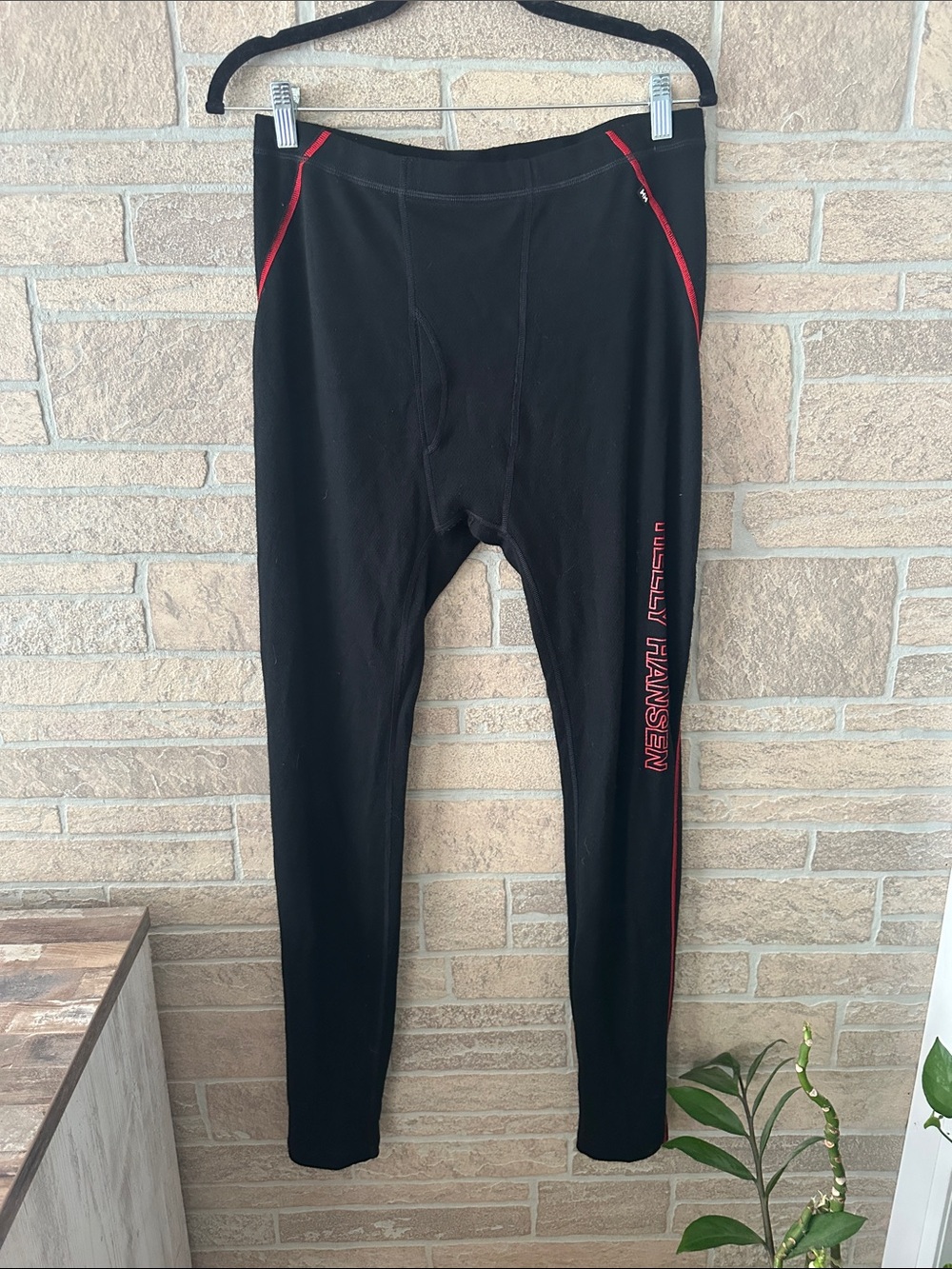 Helly Hansen Black Red Base Layer Bottoms - Merino Wool Blend Men's Size XL